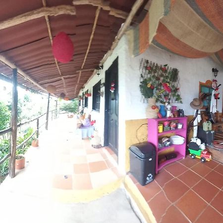 Hotel Campestre Abrazo Del Angel Aratoca Exterior foto